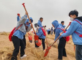 走进八步沙  体验中国治沙精神 ——学院组织国际学生参与“感知中国——与八步沙的绿色约定”活动
